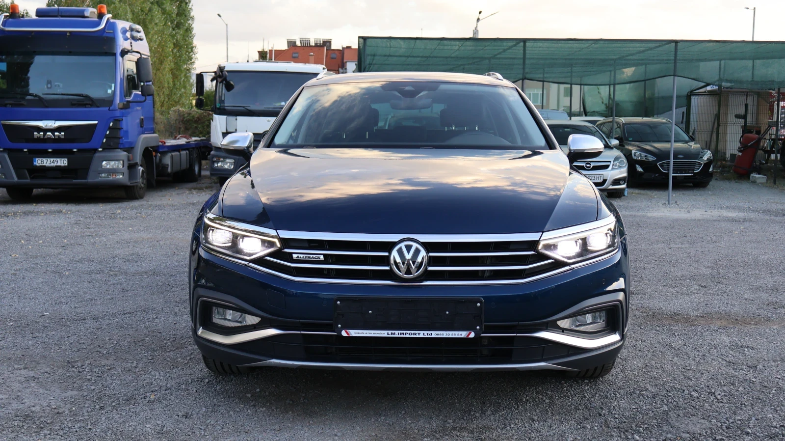 VW Passat 2.0 TDI 190К.С. FACELIFT 4Х4 IQ-MATRIX ДИСТРОНИК - изображение 2