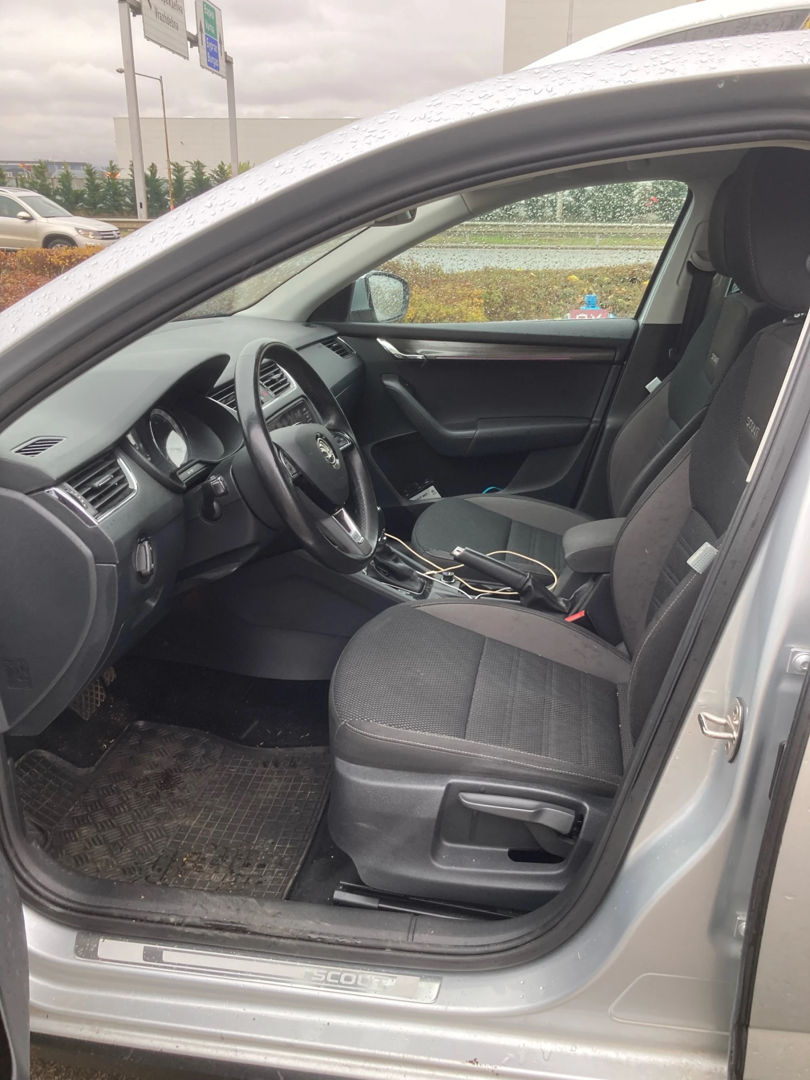 Skoda Octavia Scout | Mobile.bg   6