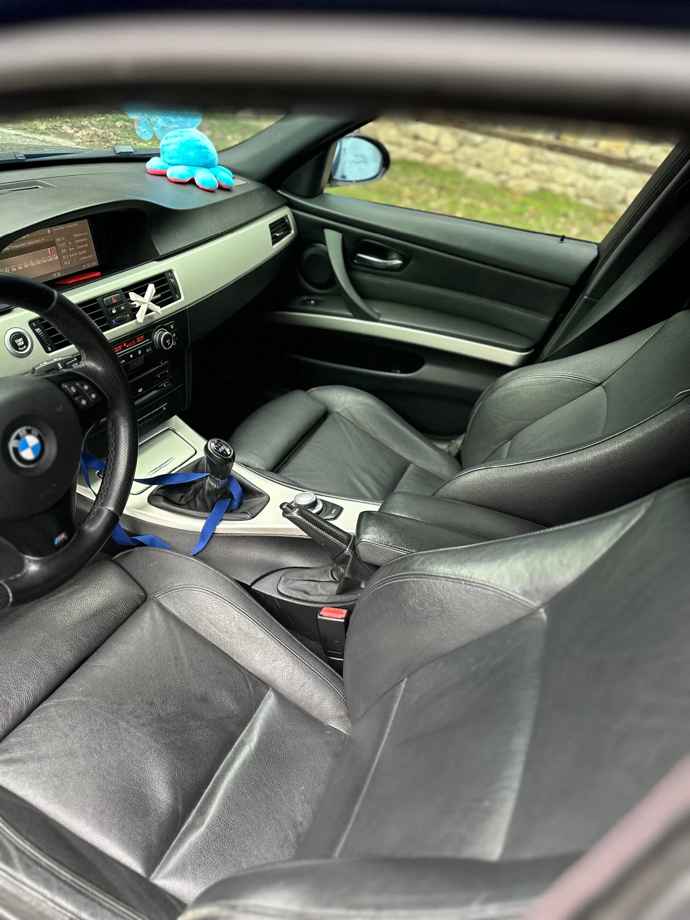 BMW 325  - изображение 10