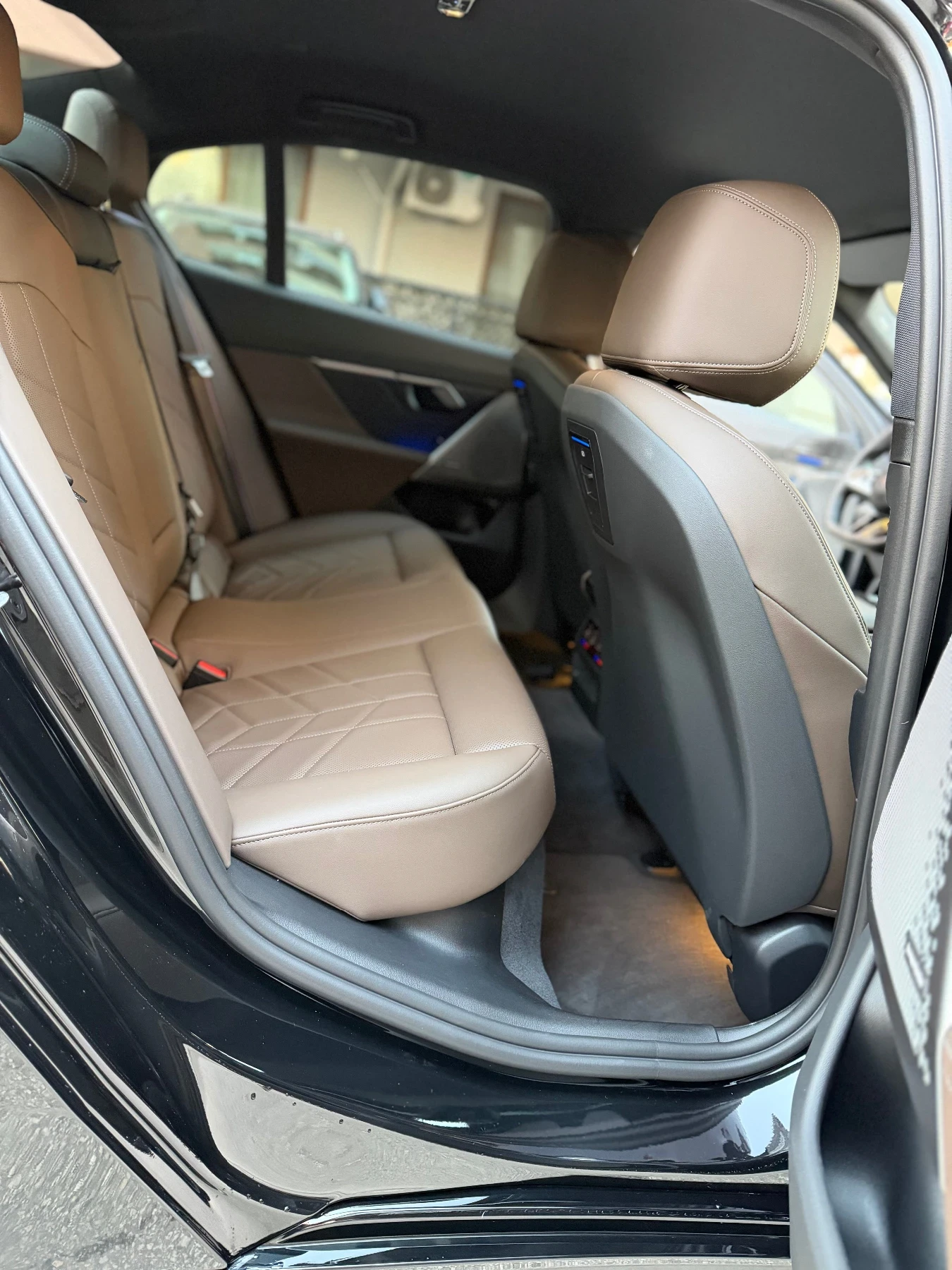 BMW 520 Iconic Glow Harman ��������� M Pro | Mobile.bg � ����������� 12