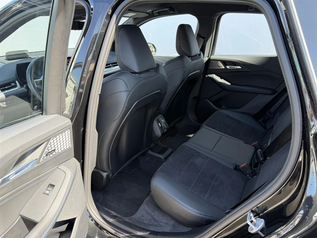 BMW 220 Active Tourer, снимка 10 - Автомобили и джипове - 53029557