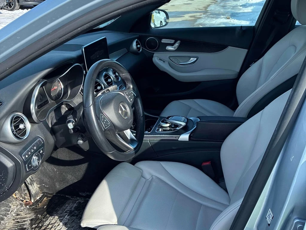 Mercedes-Benz C 300 * DISTRONIC* ШИБИДАХ * + ГУМИ С ДЖАНТИ*  - изображение 5