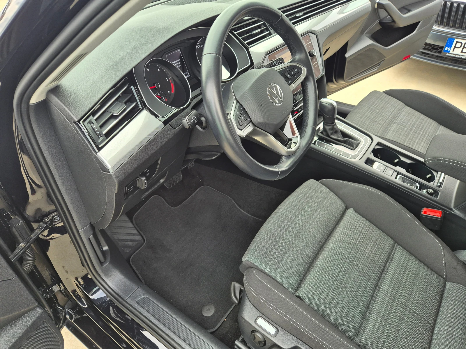 VW Passat ���-2.0-�/�-150�� | Mobile.bg � ����������� 13