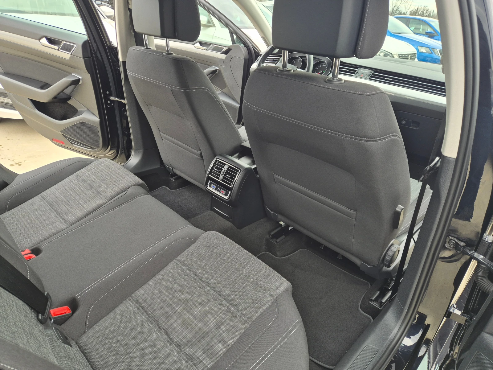 VW Passat ���-2.0-�/�-150�� | Mobile.bg � ����������� 10