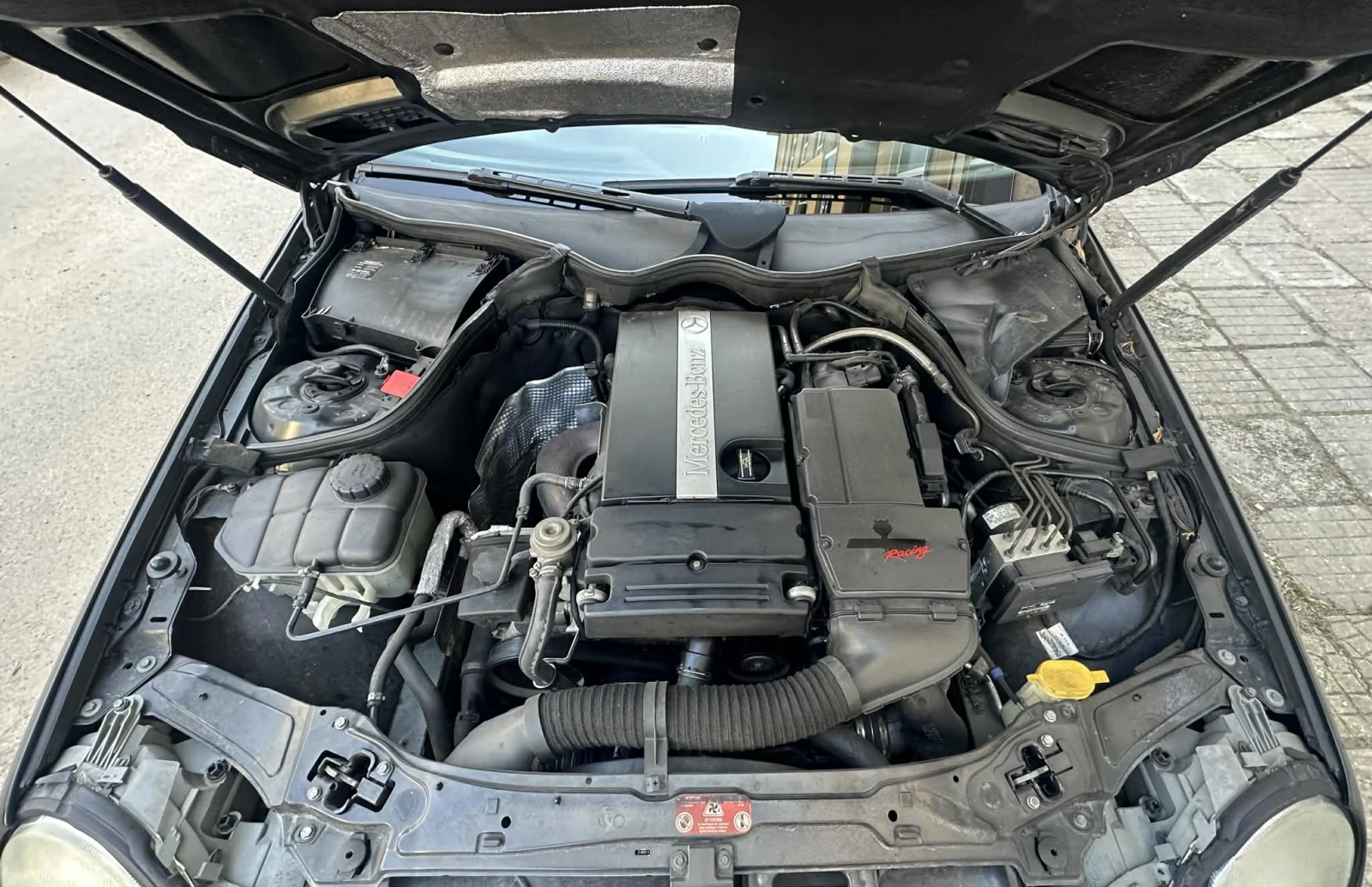 Mercedes-Benz C 200 Kompressor, снимка 15 - Автомобили и джипове - 53933095