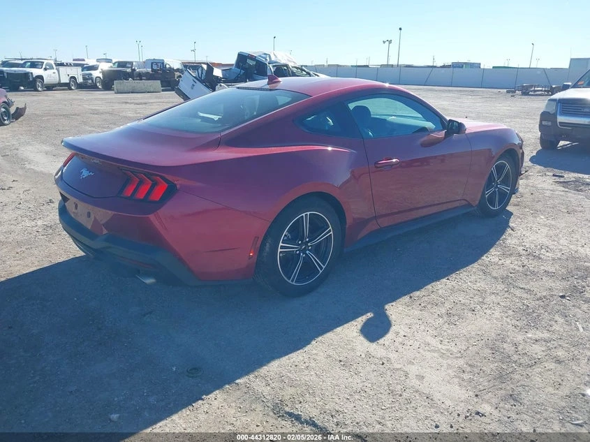 Ford Mustang 2.3l Ecoboost Fastback, снимка 4 - Автомобили и джипове - 54071931