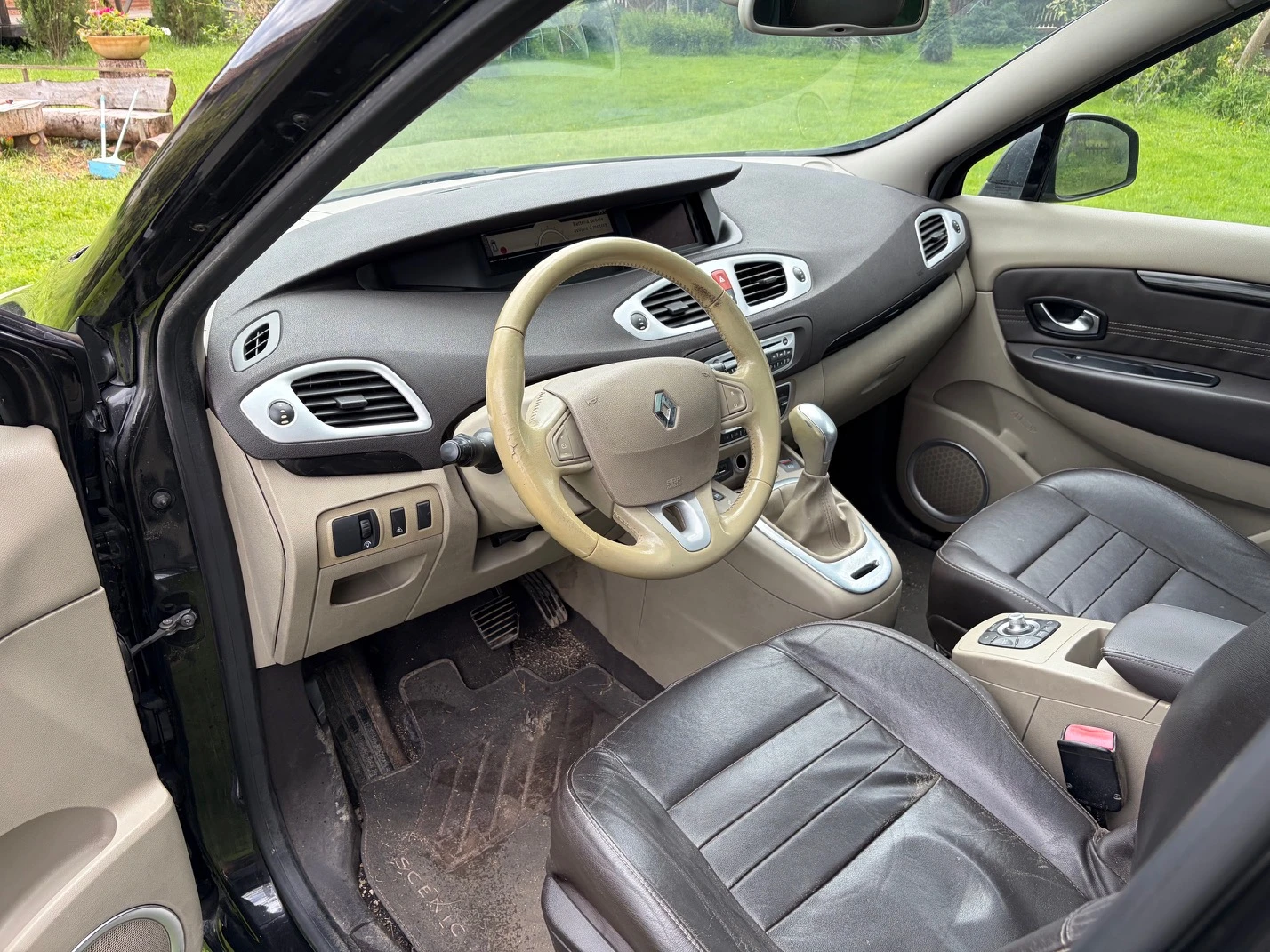 Renault Scenic Scenic III, снимка 6 - Автомобили и джипове - 54543364
