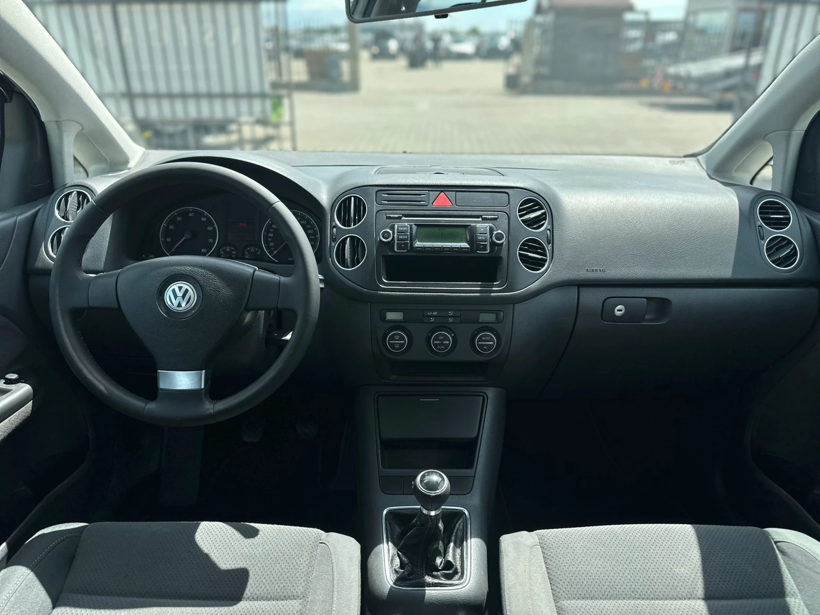 VW Golf Plus / 1.6 TDI / 102HP / , снимка 13 - Автомобили и джипове - 54608630