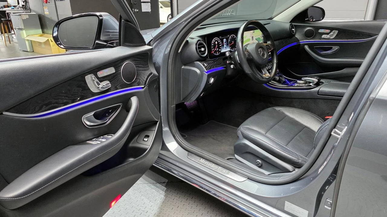 Mercedes-Benz E 300 4Matic* Дигитал* обдух* 360* HeadUp* Пано* Подгрев, снимка 5 - Автомобили и джипове - 54694261