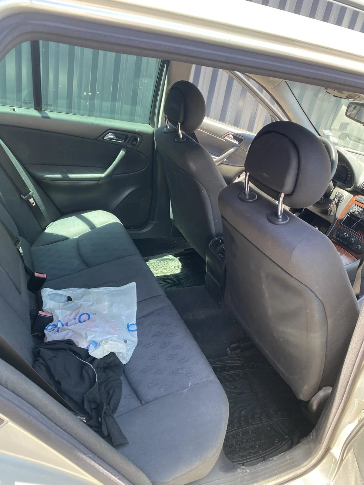 Mercedes-Benz C 220 CDI, снимка 6 - Автомобили и джипове - 54891869