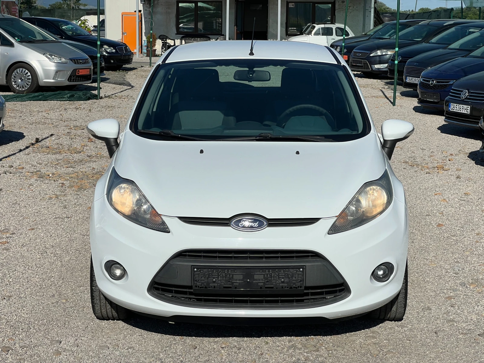 Ford Fiesta 1.4 ГАЗ/БЕНЗИН , снимка 2 - Автомобили и джипове - 54922653
