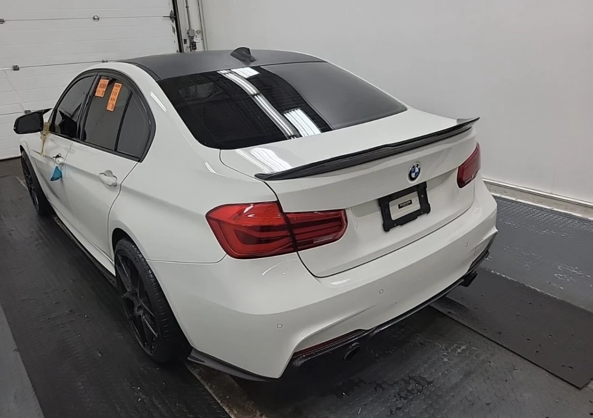 BMW 330 XDRIVE * M ПАКЕТ * CARFAX * АВТО КРЕДИТ * , снимка 4 - Автомобили и джипове - 54960239
