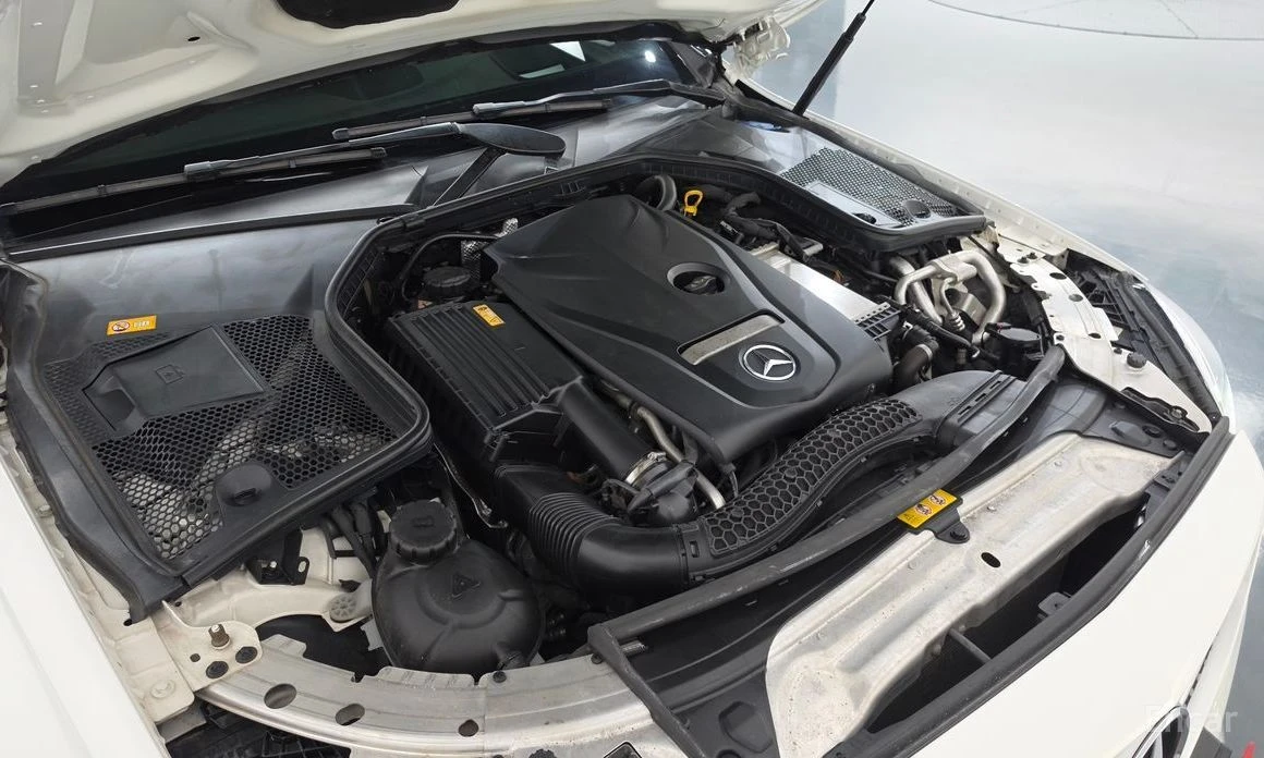 Mercedes-Benz C 200, снимка 6 - Автомобили и джипове - 54971185