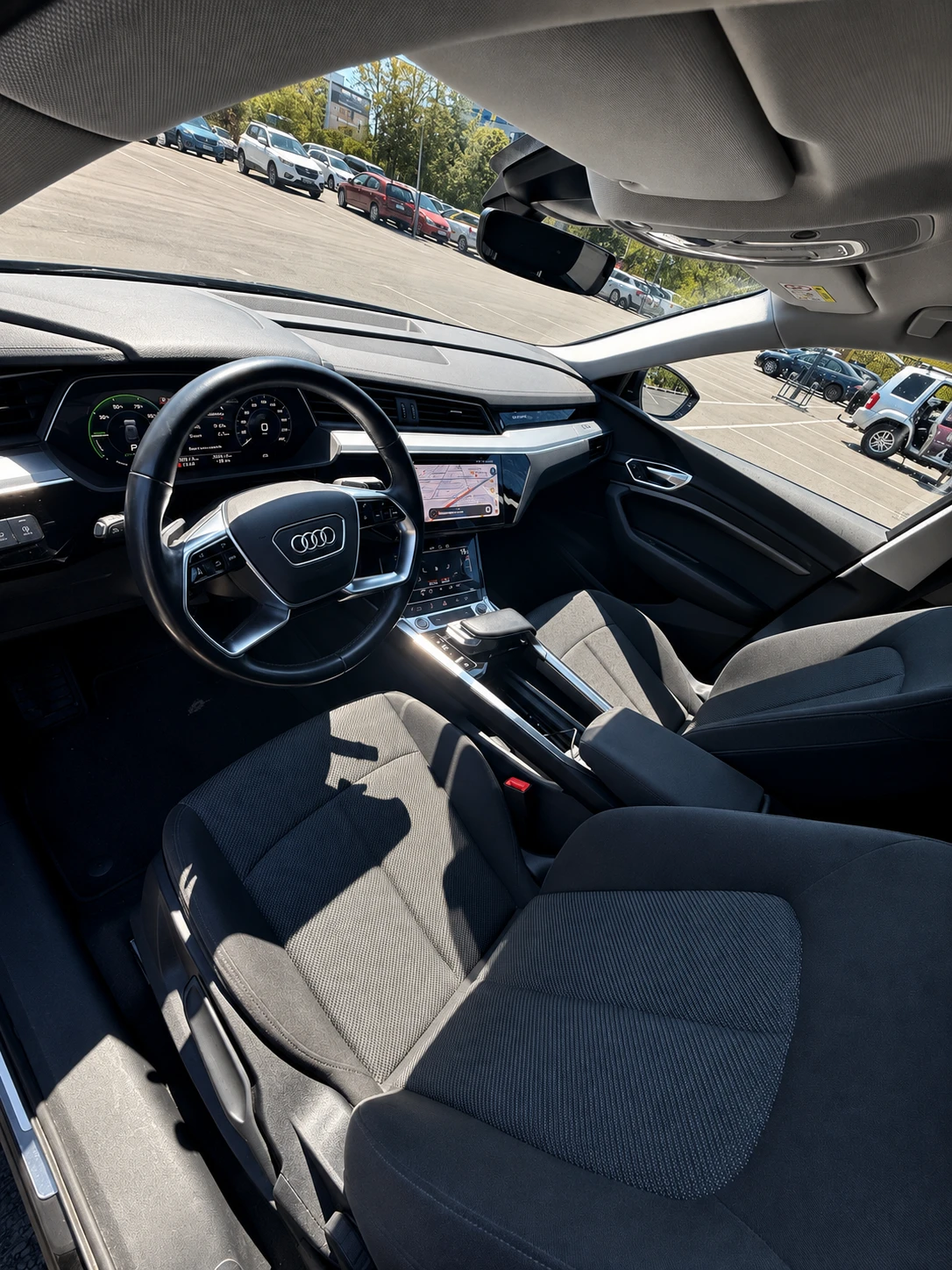 Audi E-Tron 55 quatro, снимка 4 - Автомобили и джипове - 55705470