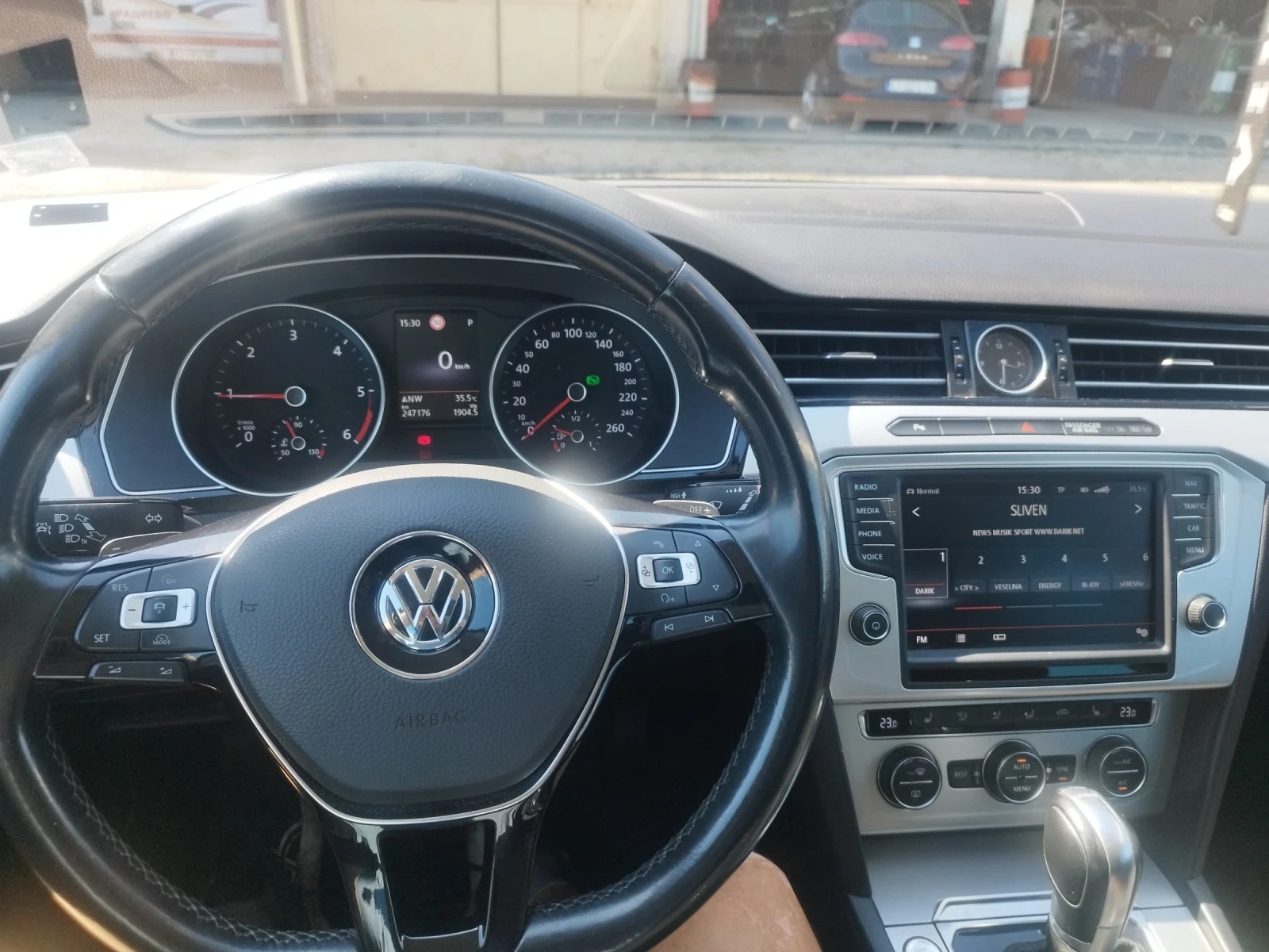 VW Passat 8, снимка 11 - Автомобили и джипове - 55491731
