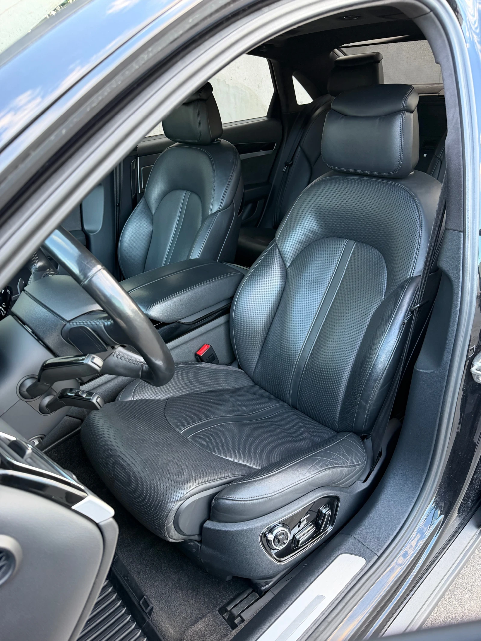 Audi A8 4.2TDi 351 8ZF LONG Matrix, снимка 13 - Автомобили и джипове - 55543606