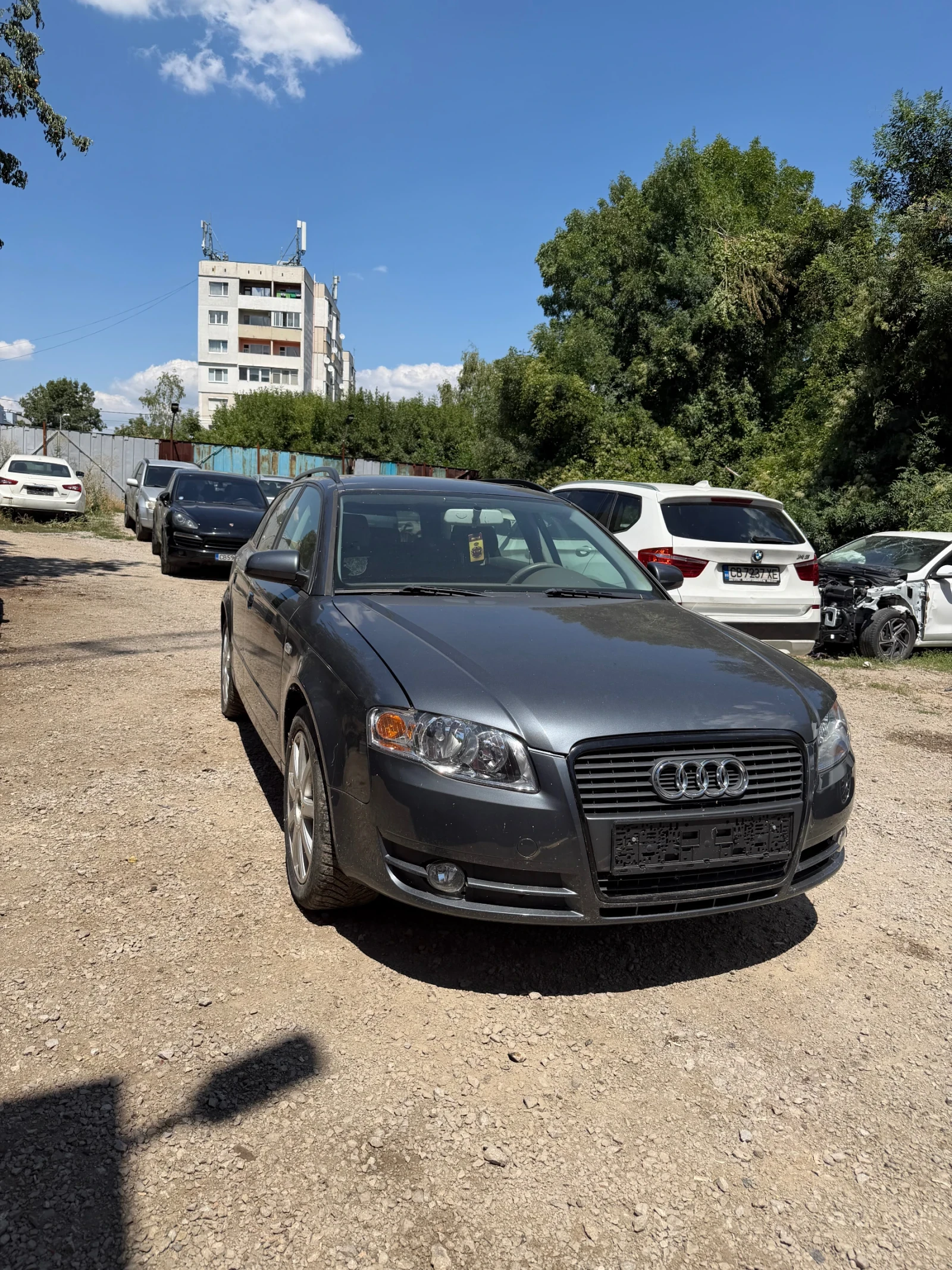 Audi A4 2.0TDI 8клапана Бартер Лизинг, снимка 3 - Автомобили и джипове - 55564624