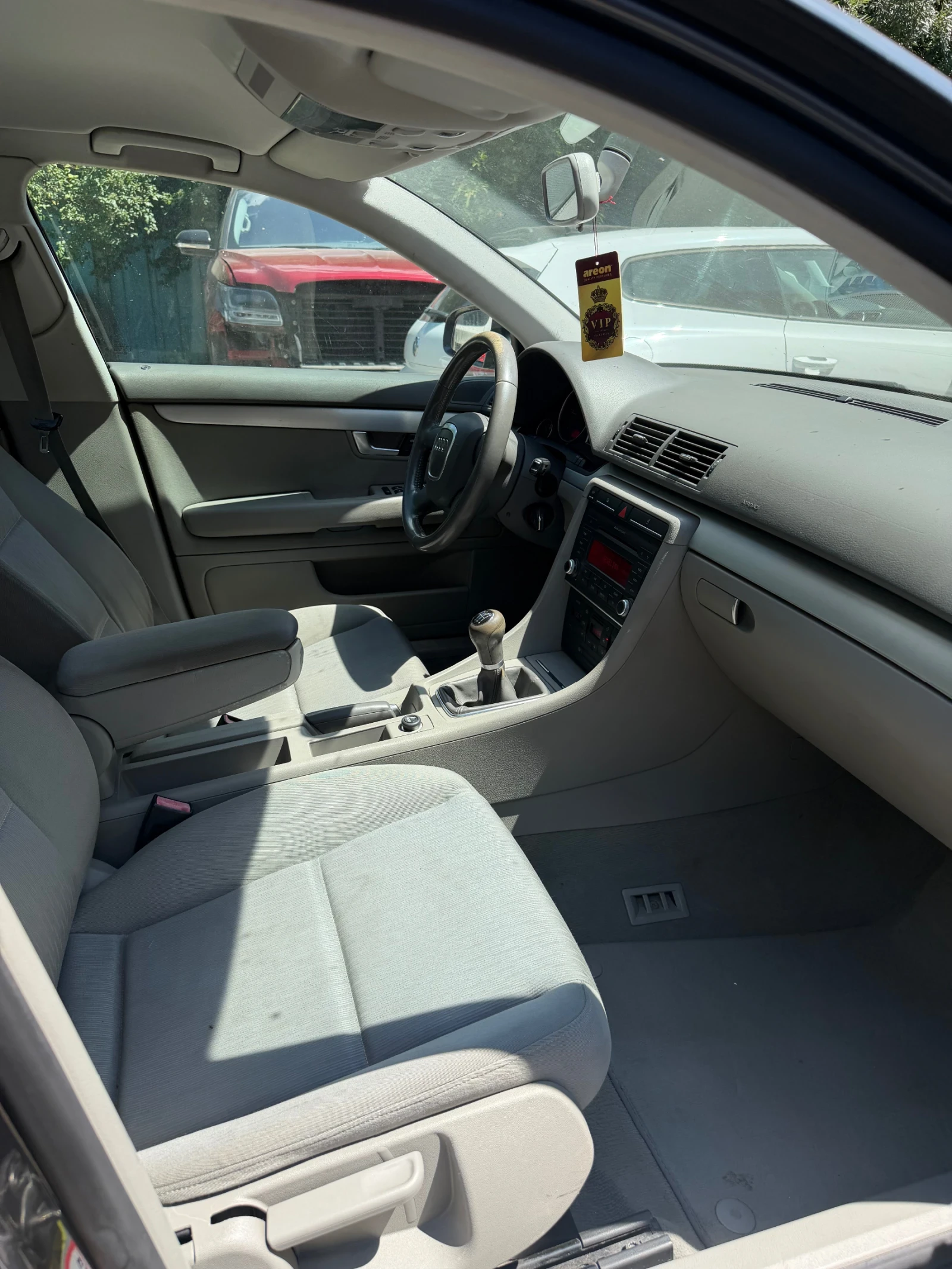 Audi A4 2.0TDI 8клапана Бартер Лизинг, снимка 10 - Автомобили и джипове - 55564624