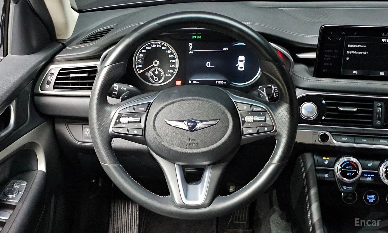 Genesis G70 2.2D AWD* DISTRONIC* ПОДГРЕВ* ОБДУХВАНЕ* КАМЕРА* , снимка 9 - Автомобили и джипове - 55691528