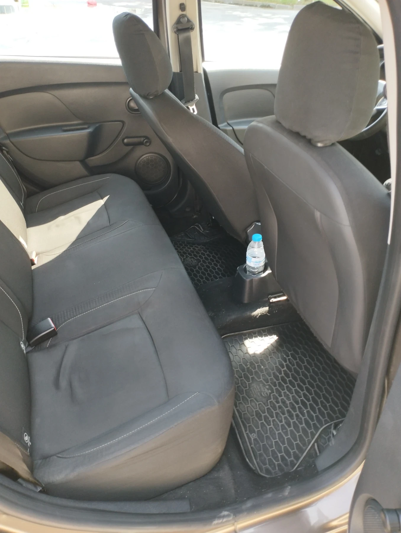 Dacia Logan Газ, снимка 14 - Автомобили и джипове - 55781206