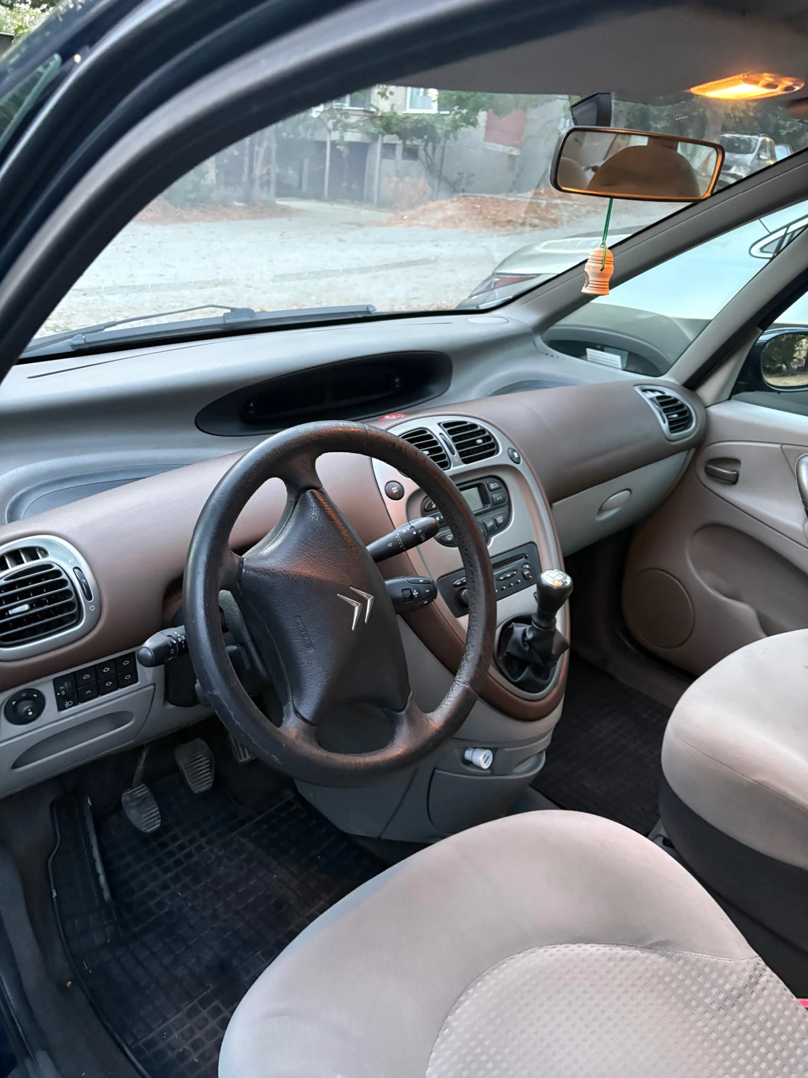 Citroen Xsara picasso, снимка 2 - Автомобили и джипове - 55838711