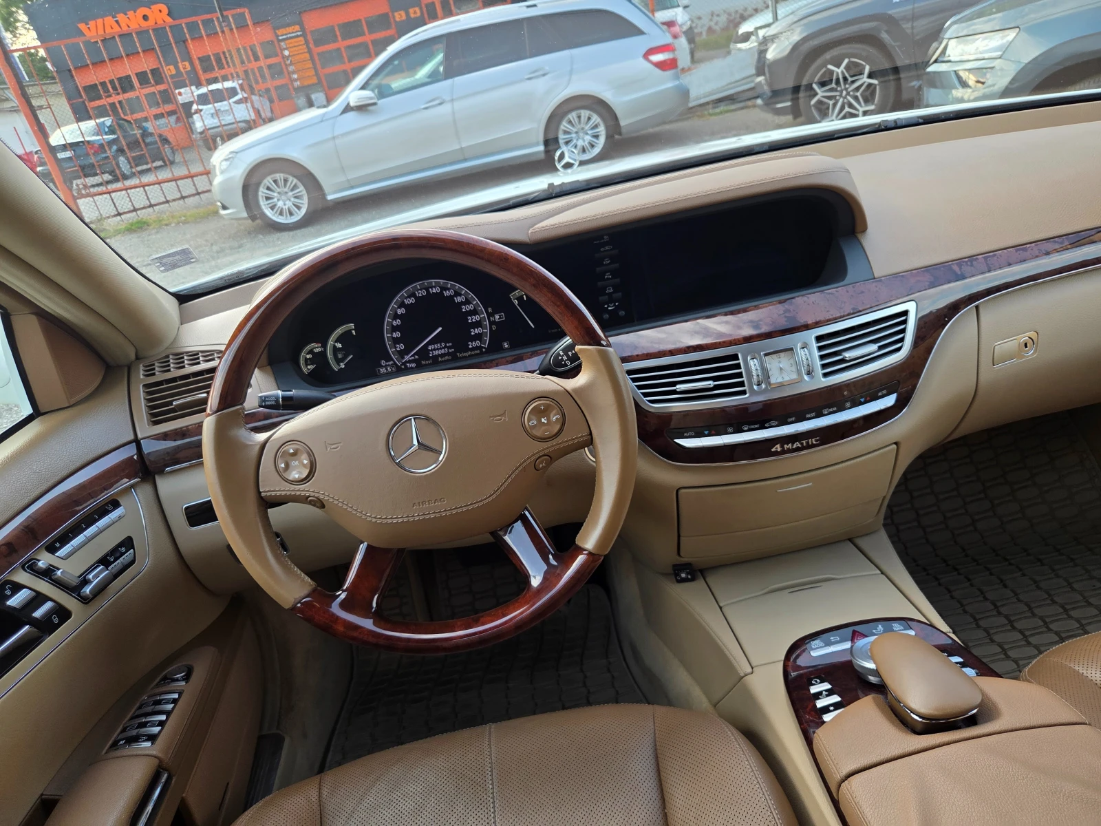Mercedes-Benz S 550 5.5 388p.s long 4matic, снимка 14 - Автомобили и джипове - 55901031