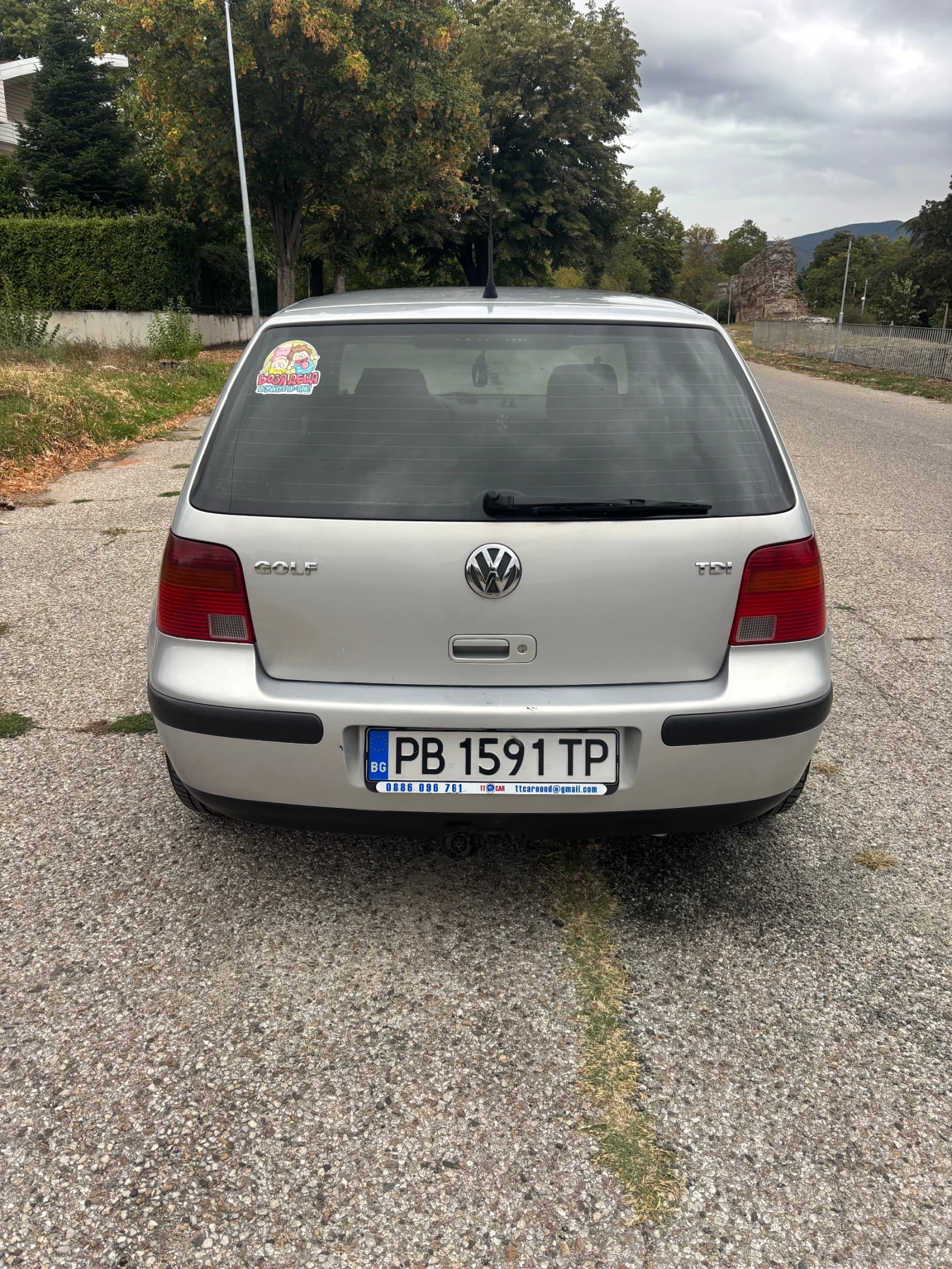 VW Golf, снимка 6 - Автомобили и джипове - 56255627