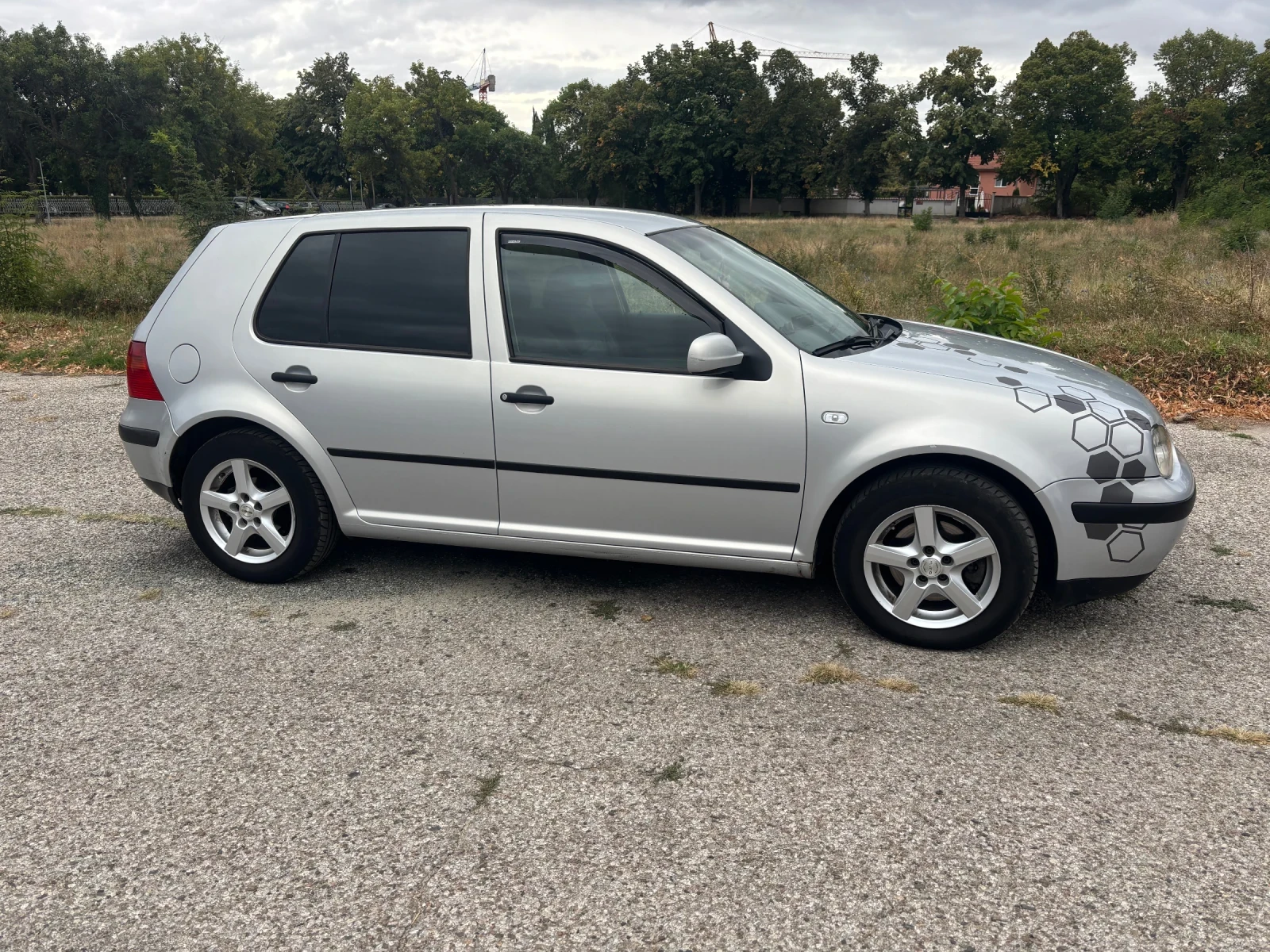 VW Golf, снимка 3 - Автомобили и джипове - 56255627