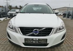 Volvo XC60 2.4 D  AWD   САМО НА ЧАСТИ , снимка 2
