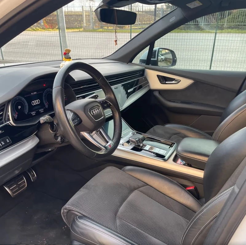 Audi Q7 50TDI Quattro S-Line 7 Seats, снимка 5 - Автомобили и джипове - 49211120