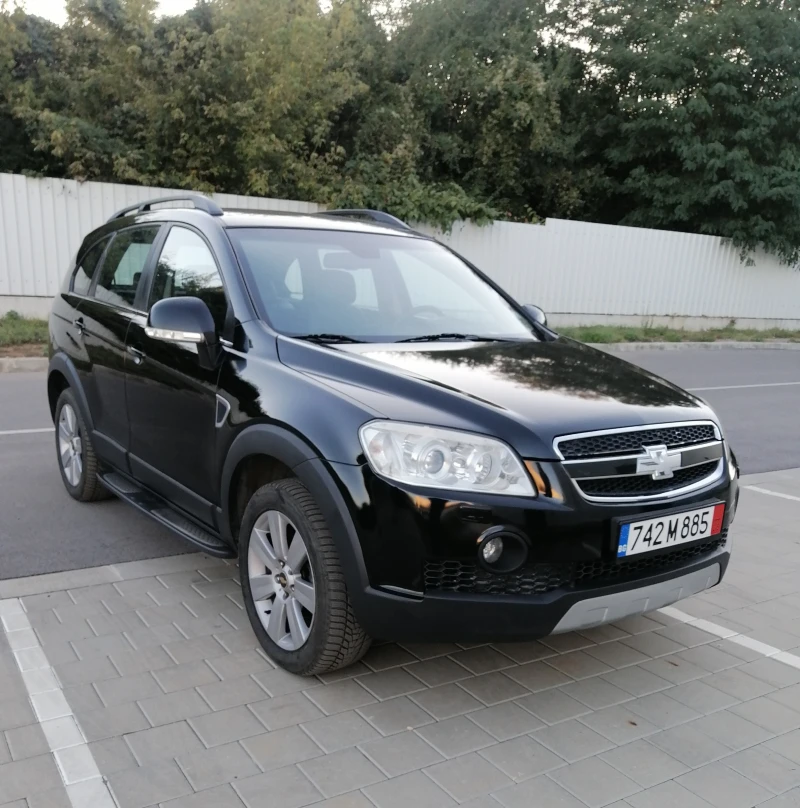 Chevrolet Captiva 2.0 CRDi, снимка 3 - Автомобили и джипове - 51762037