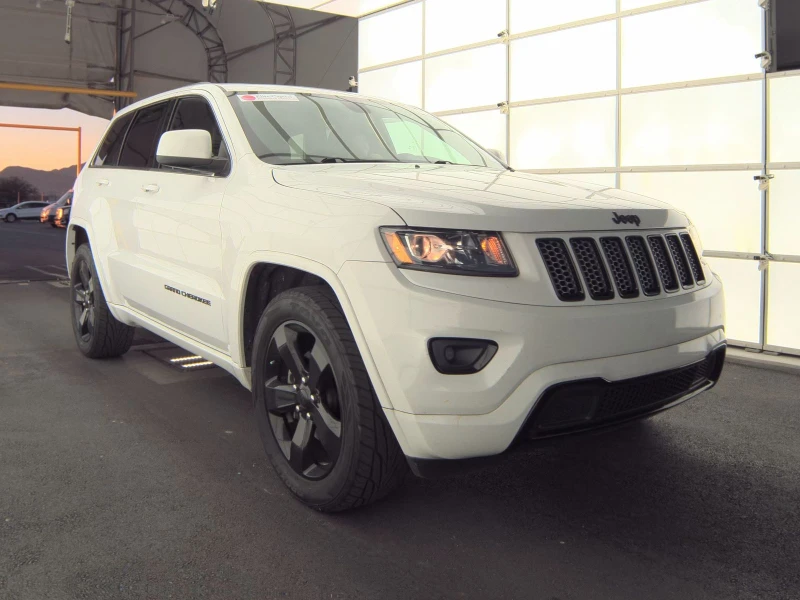 Jeep Grand cherokee Altitude Edition, снимка 3 - Автомобили и джипове - 52753304