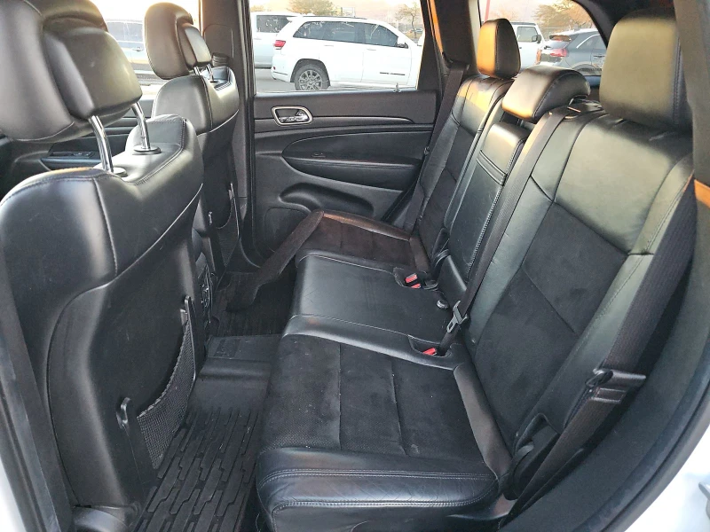 Jeep Grand cherokee Altitude Edition, снимка 12 - Автомобили и джипове - 52753304