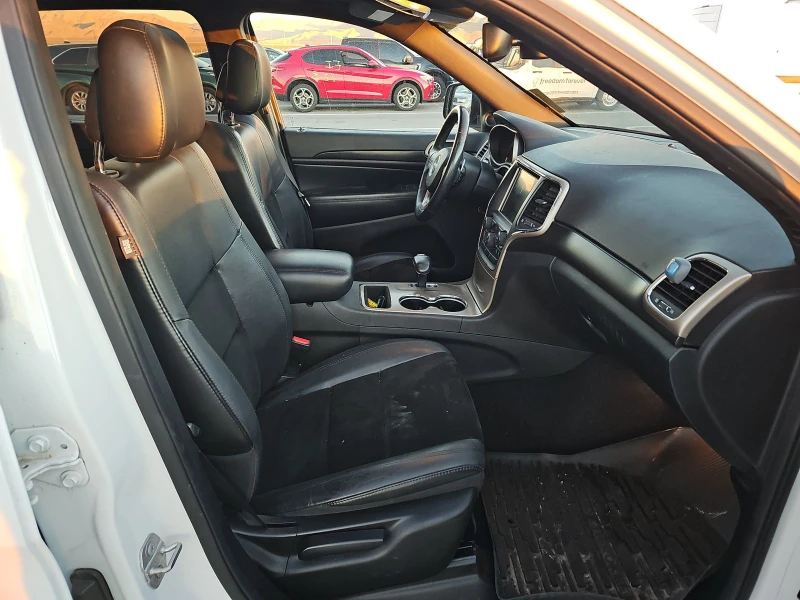 Jeep Grand cherokee Altitude Edition, снимка 13 - Автомобили и джипове - 52753304
