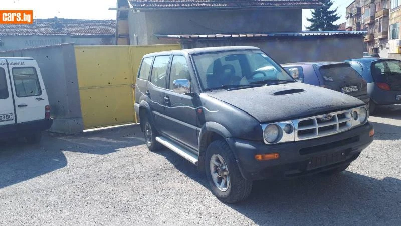 Nissan Terrano 2.4i-124.ks 3+БРОЯ, снимка 6 - Автомобили и джипове - 47066490