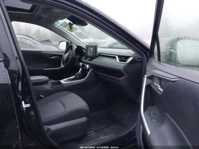 Toyota Rav4 XLE AWD/Автокредитиране от 626 лв на месец - изображение 5