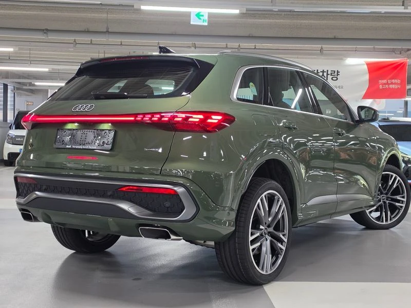 Audi Q5 2.0 Automatic, снимка 3 - Автомобили и джипове - 55802034
