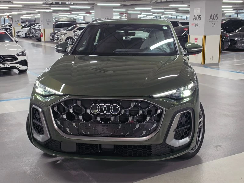 Audi Q5 2.0 Automatic, снимка 2 - Автомобили и джипове - 55802034