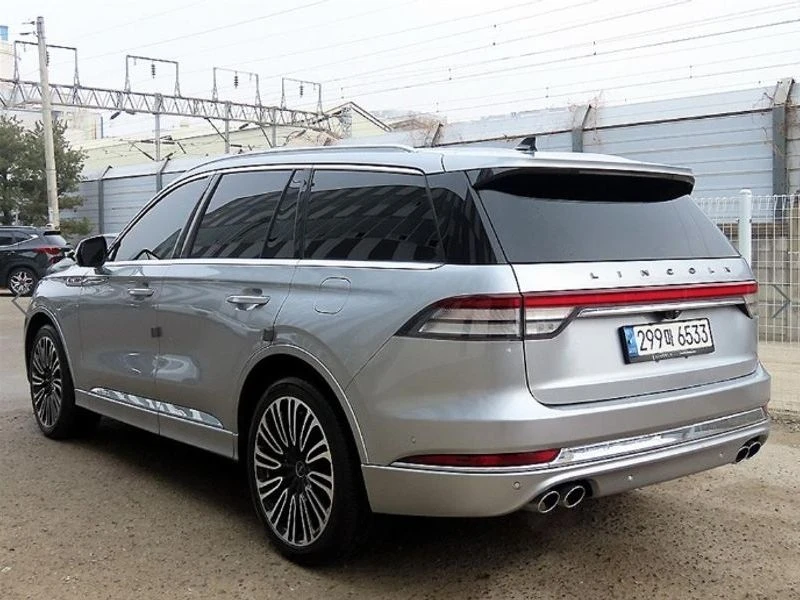 Lincoln Aviator 3.0 Automatic КРАЙНА ЦЕНА: 25389 EUR !!!РЕАЛНА КРА, снимка 3 - Автомобили и джипове - 55968521