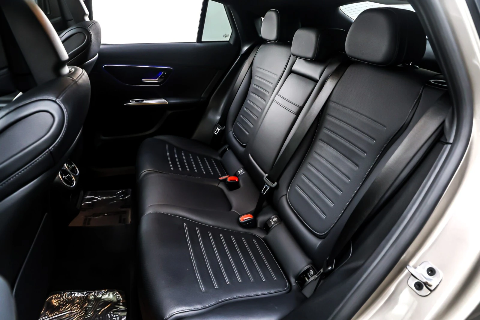 Mercedes-Benz GLC 300 2024| AMG PK| DISTRONIK| PANO| LANE ASSIST| AMBIEN | Mobile.bg � ����������� 14