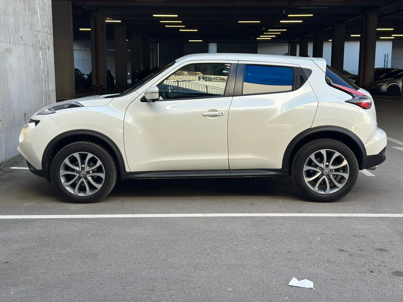 Nissan Juke 1.5 DCI / 360 градуса / TEKNA изпълнение / KEYLESS, снимка 6 - Автомобили и джипове - 53829229