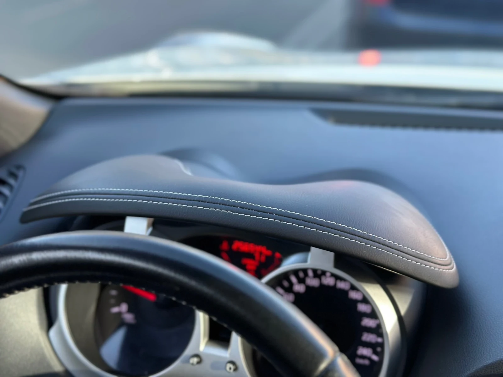 Nissan Juke 1.5 DCI / 360 градуса / TEKNA изпълнение / KEYLESS, снимка 16 - Автомобили и джипове - 53829229