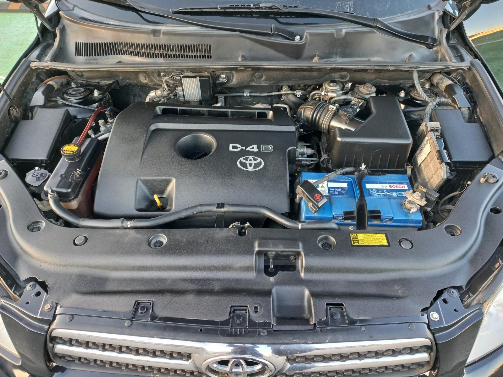 Toyota Rav4 2.2 DIZEL D4D, снимка 13 - Автомобили и джипове - 54259449