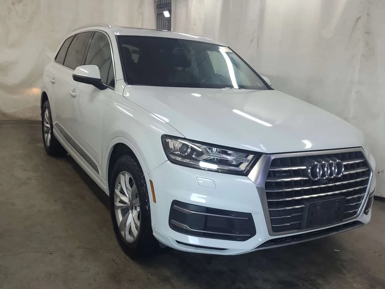 Audi Q7  PREMIUM PLUS | 360 | PANO | ОБДУХВАНЕ , снимка 2 - Автомобили и джипове - 54833848