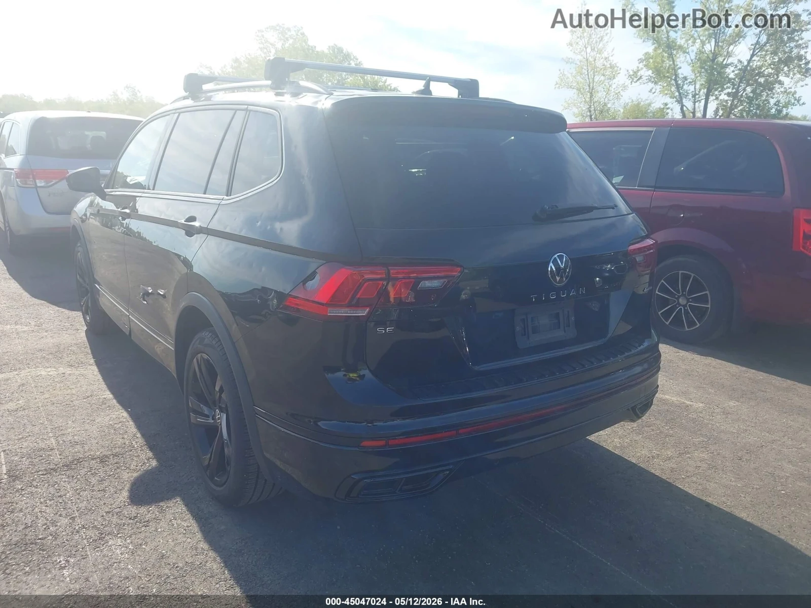 VW Tiguan R-LINE* 4MOTION* Black Edition* Цена до БГ, снимка 6 - Автомобили и джипове - 54857992