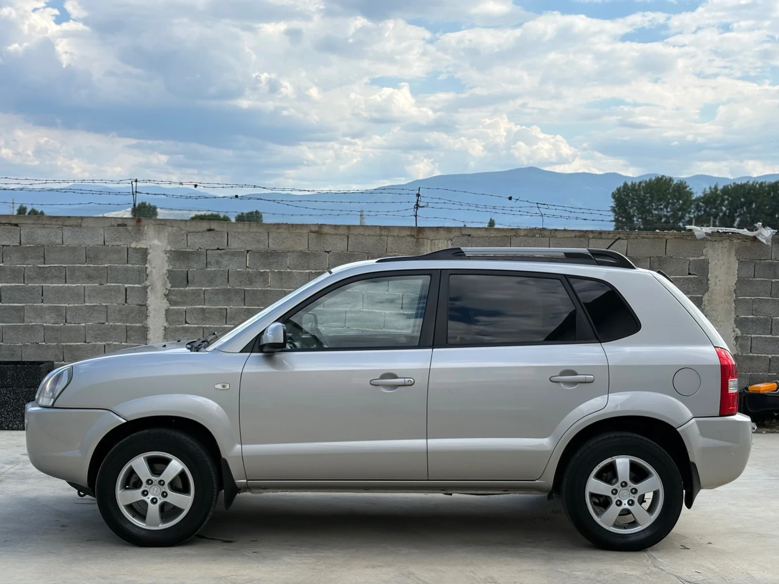 Hyundai Tucson 2.0i 141 кс GAZ BRC EURO5, снимка 8 - Автомобили и джипове - 54974820
