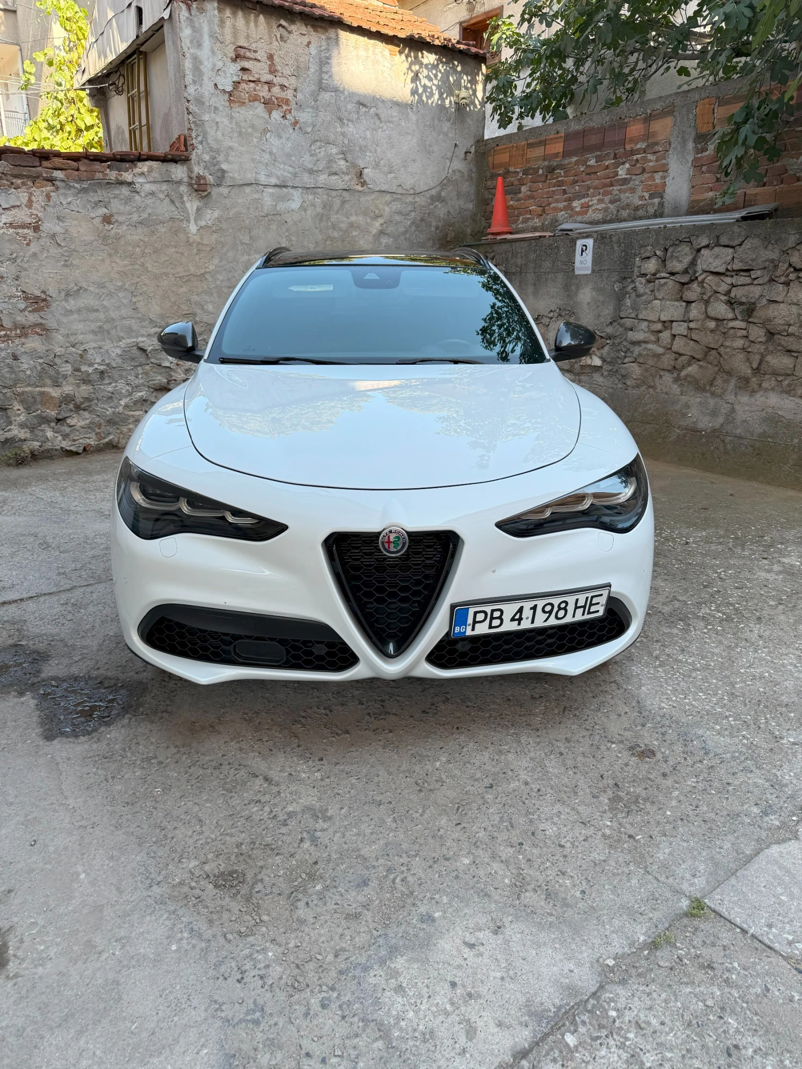 Alfa Romeo Stelvio 2.0T, снимка 2 - Автомобили и джипове - 55959959