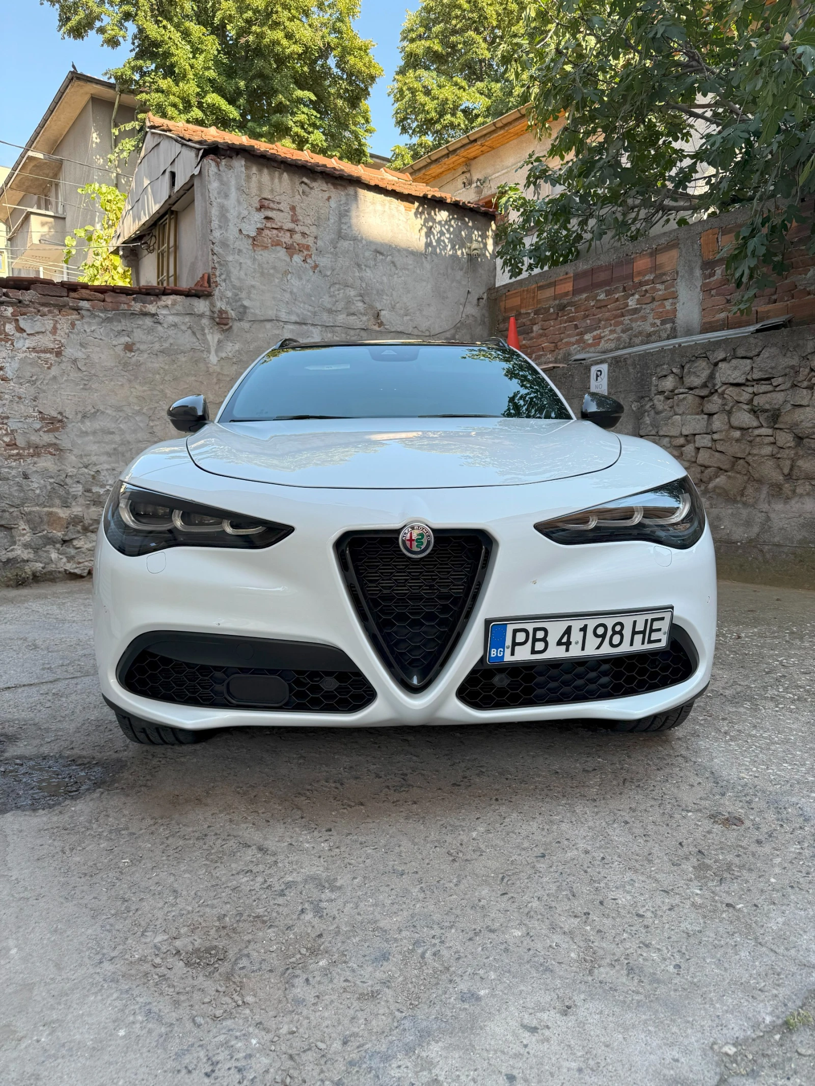 Alfa Romeo Stelvio 2.0T, снимка 3 - Автомобили и джипове - 55959959