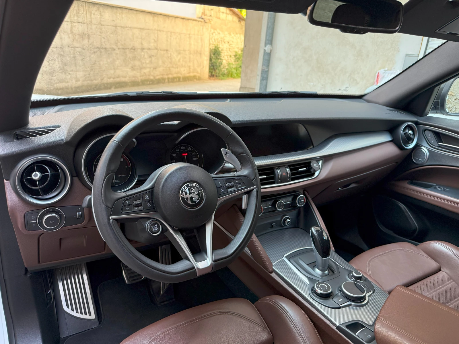 Alfa Romeo Stelvio 2.0T, снимка 9 - Автомобили и джипове - 55959959