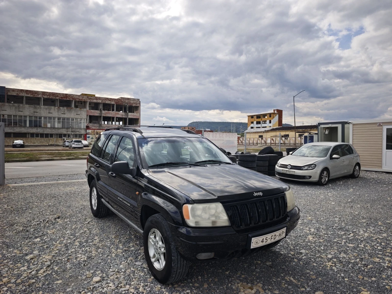 Jeep Grand cherokee 4.7 V8 LIMITED , снимка 3 - Автомобили и джипове - 56104508